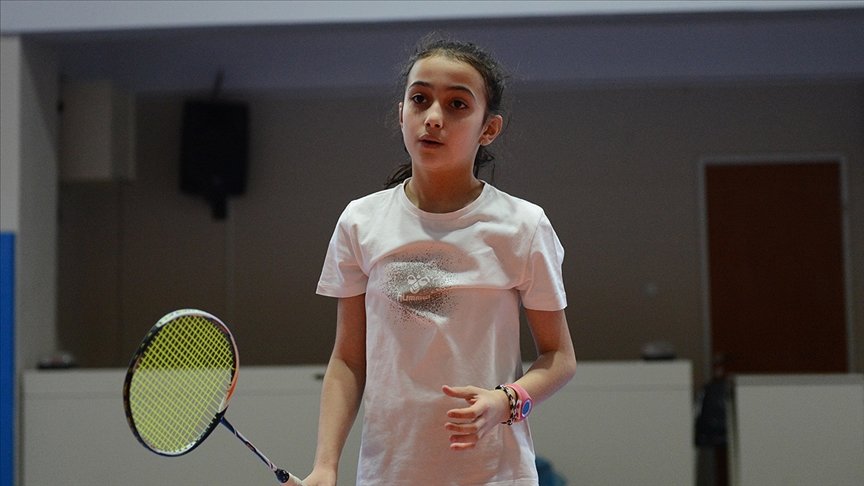 Milli sporcu olabilmek için 3 yıldır kırsal mahalleden şehre 60 kilometre yolculuk yapıyor