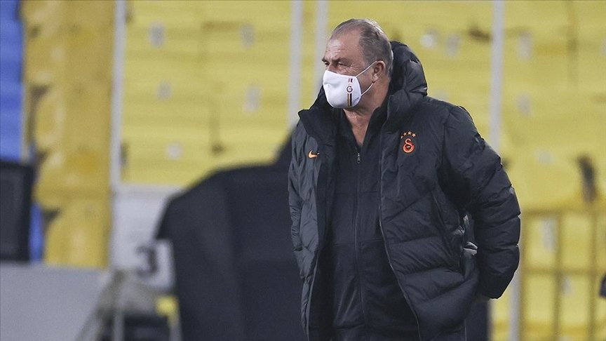 Fatih Terim’den derbide hakaret içerikli tezahürat yapıldığı gerekçesiyle suç duyurusu