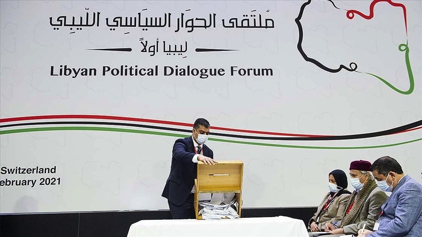 Libya’da sahada galip gelenler masada da kazanabildi mi?
