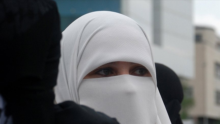 BM: İsviçre’de peçeyi yasaklayan referandum sonuçları problematik ve derin üzüntü verici