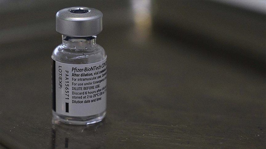 Pfizer’dan sipariş edilen Kovid-19 aşılarının yedinci kısmı Japonya’ya ulaştı