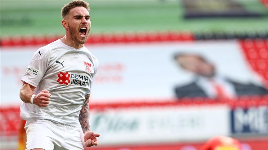 Sivasspor’un Süper Lig’deki 700. golünü Tyler Boyd attı