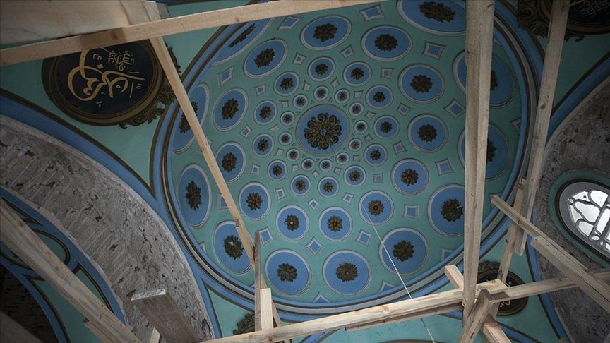 ‘İzmir’in kalbi’ndeki 400 yıllık Hatuniye Camisi restore ediliyor