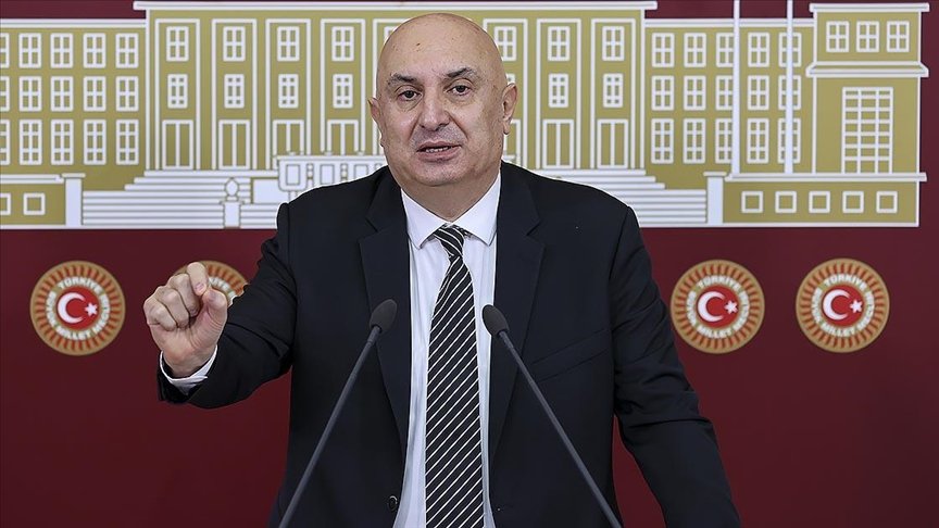 CHP’li Özkoç: Hangi siyasi partiye mensup olursa olsun hiçbir vekilin milletvekilliğinin düşürülmesi doğru değildir