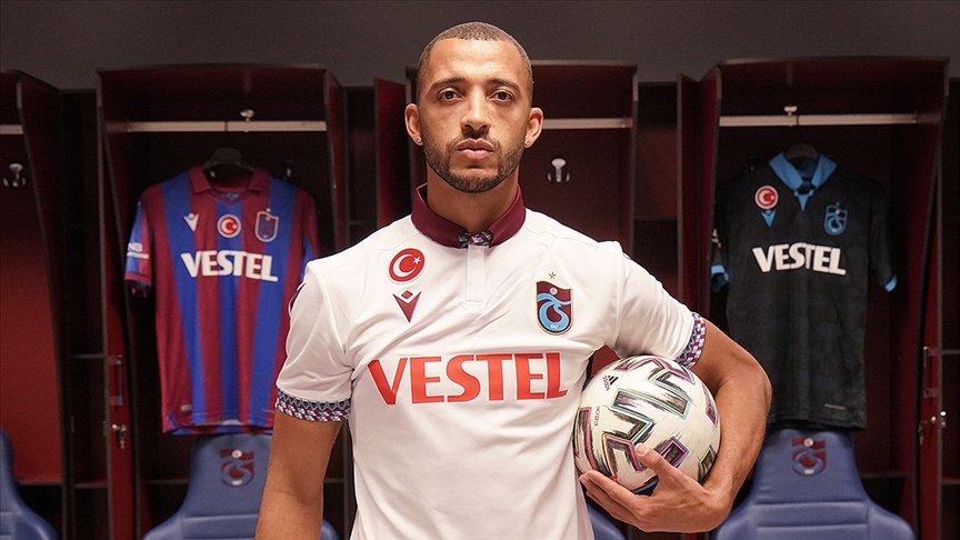 Trabzonspor’un Brezilyalı savunma oyuncusu Vitor Hugo: Futbola Trabzon’da devam etmek istiyorum