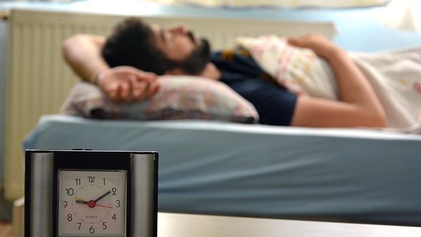 Aşı olanlarda güçlü antikor üretimi için ‘düzenli ve kaliteli uyku’ şart