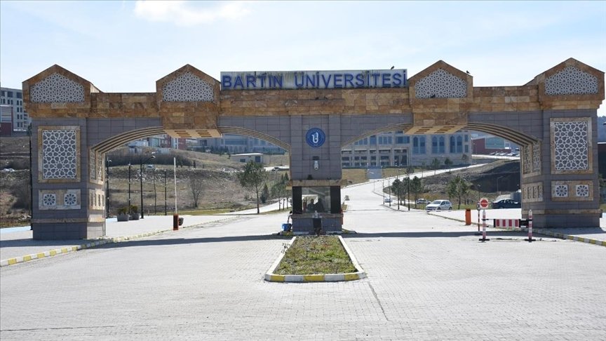 Bartın Üniversitesinde ‘Sağlıklı ve Güvenli Kampüs Belgesi’ almanın gururu yaşanıyor