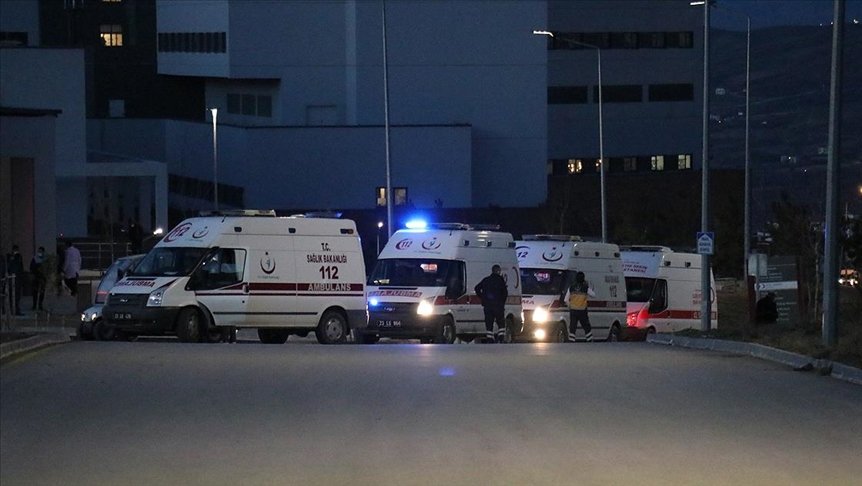 Bitlis’te helikopter kazasında şehit olan 11 askeri personelin naaşı Elazığ’a getirildi