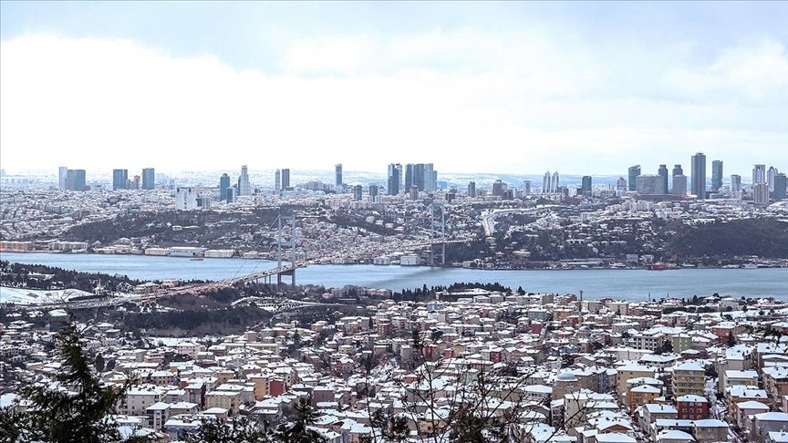 İstanbul’da çarşamba akşam saatlerinden itibaren karla karışık yağmur bekleniyor