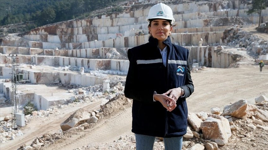 Mermer ocağının kadın patronu ‘maden işi erkek işi’ algısını yıkıp firmasını büyüttü