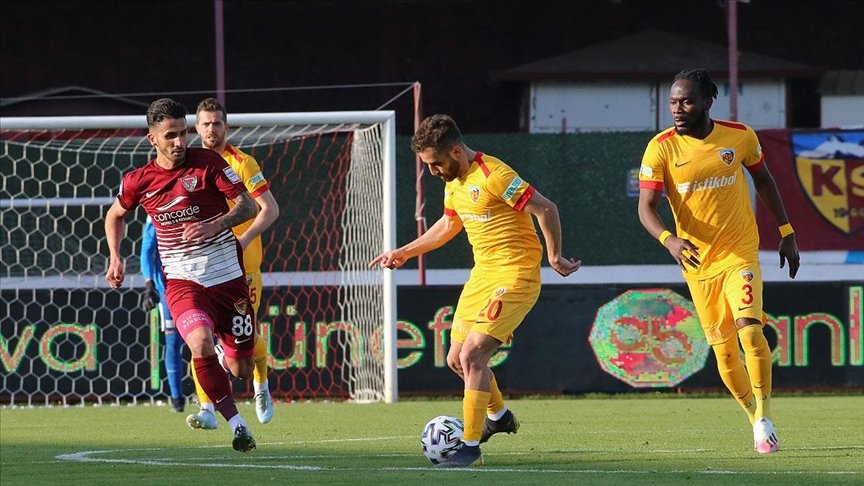 Kayserispor 3 puanı 3 golle aldı