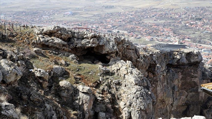 Adrenalin tutkunlarını ağırlayacak ‘cam seyir terası’ Divriği’yi cazibe merkezi yapacak