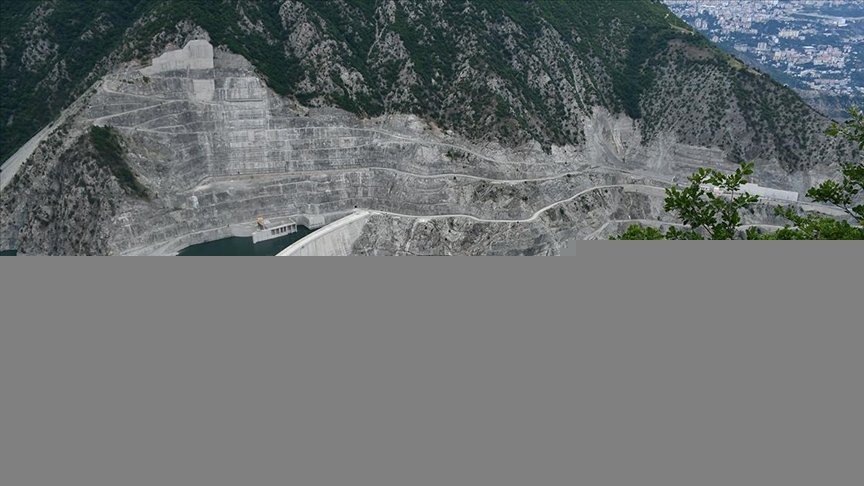 Elektrikte kurulu güç geçen yıl sonunda 95 bin 890 megavata ulaştı