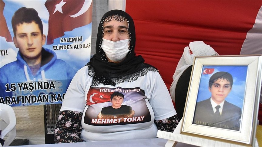 Diyarbakır’daki evlat nöbeti kararlılıkla devam ediyor