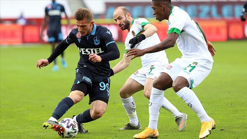 Trabzonspor zirve yarışında yara aldı