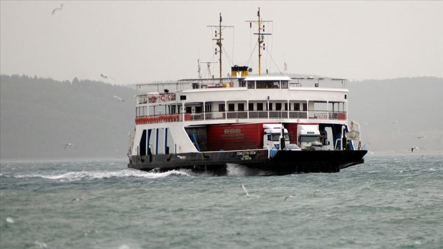 Bozcaada feribot seferlerinden bazıları fırtına nedeniyle yapılamayacak