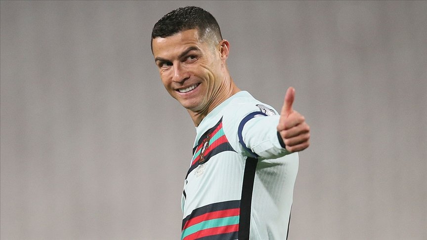 Ronaldo Portekiz Milli Takımı’nın kaptanı olmaya devam edecek