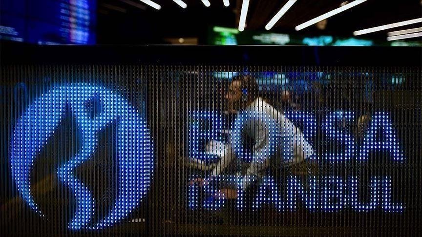 Yurt dışında yerleşikler 60,4 milyon dolarlık hisse senedi aldı