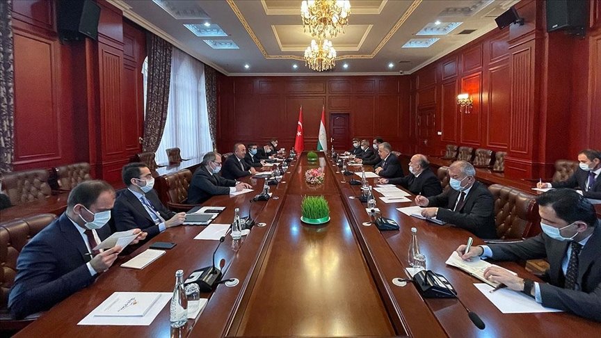 Bakan Çavuşoğlu: Tacikistan’ın bölgesel projelerde yer almasını güçlü şekilde destekliyoruz