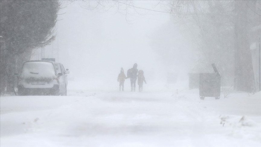 Yozgat’ta olumsuz hava koşulları nedeniyle yüz yüze eğitime 1 gün ara verildi