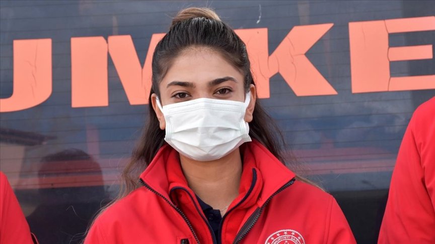İzmir ve Elazığ depremlerinde can kurtaran UMKE personeli Edanur’dan yaşama bağlayan öneriler