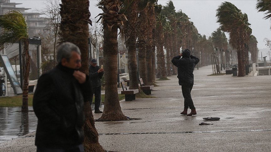 Meteorolojiden 8 il için fırtına uyarısı
