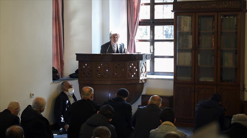 Yazar Mehmet Doğan, Taceddin Sultan Camisi’nde İstiklal Marşı’nın yazılış sürecini anlattı