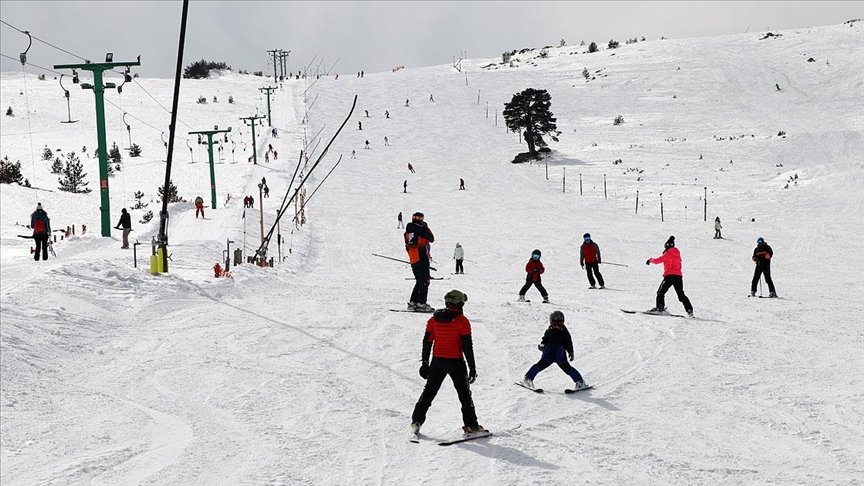 Kartalkaya’da kayak sezonu nisanda da devam edecek