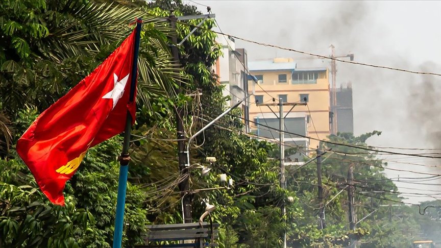Myanmar Güzellik Kraliçesi Han Lay’dan uluslararası yardım çağrısı