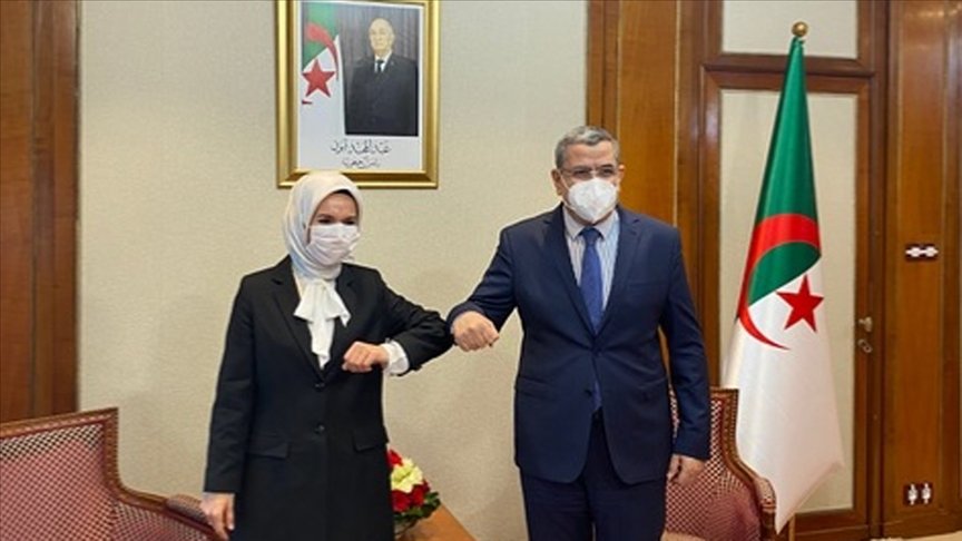 Cezayir Başbakanı Cerrad, Türkiye’nin Cezayir Büyükelçisi’ni kabul etti