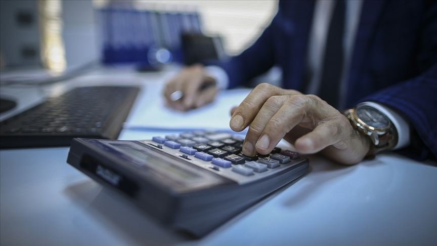 Vergi borcunu yapılandıracaklar ile vergi dairesi personeli bugün 23.59’a kadar sokağa çıkma kısıtlamasından muaf