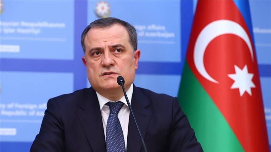 Azerbaycan’dan uluslararası topluma ‘topraklarına yasa dışı asker gönderen Ermenistan’a baskı yapın’ çağrısı