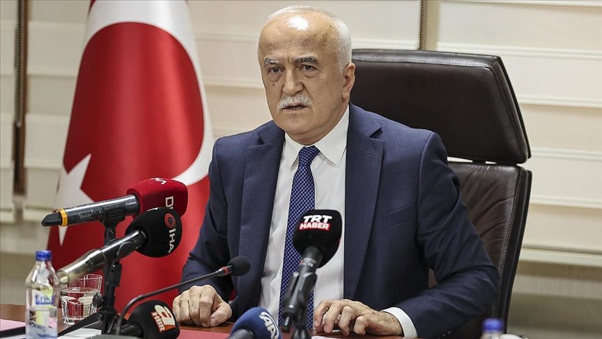 Vakıflar Genel Müdürü Ersoy ‘Sultan Beyazıt Hanı Veli Hazretleri Vakfı’nın varisi olduklarını açıkladı
