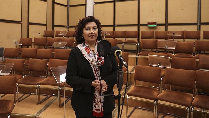 Türkiye’nin en iyi bozlak okuyan sanatçılarından Gülşen Kutlu: Ben türküyü eğitim aldıktan sonra tanıdım ve aşık oldum