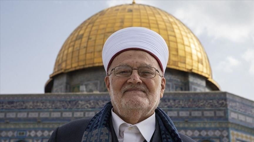 İsrail’den Mescid-i Aksa İmam Hatibi Şeyh İkrime Sabri’ye bir ay seyahat yasağı