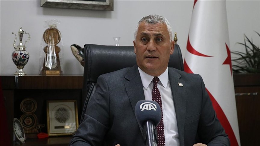 KKTC, öğretmenlerin aşılanmasının ardından nisanda yüz yüze eğitime geçmeyi planlıyor