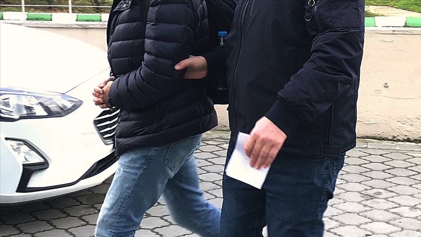 MSB: Edirne’nin Meriç ilçesinde yasa dışı yollardan Yunanistan’a geçmeye çalışan 5 FETÖ üyesi yakalandı