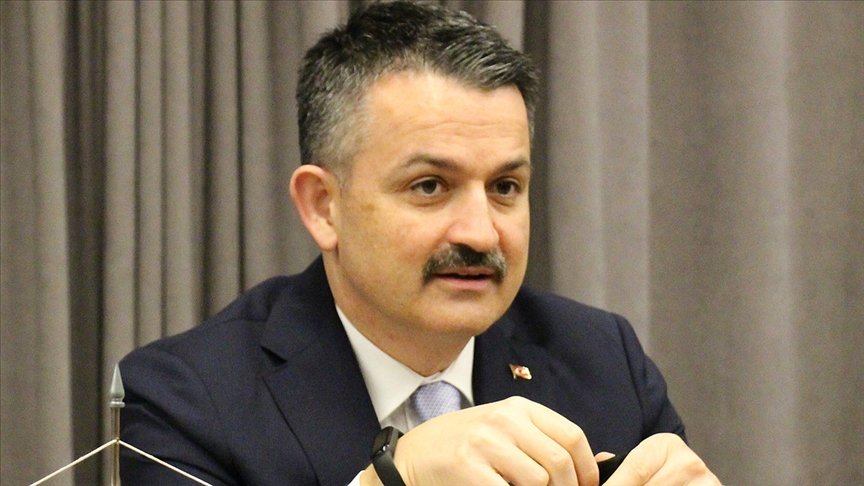 Bakan Pakdemirli: 243 bin 128 üreticiye (Çiğ süt) 424 milyon 194 bin lira ödeme bugün yapılmaya başlanacak