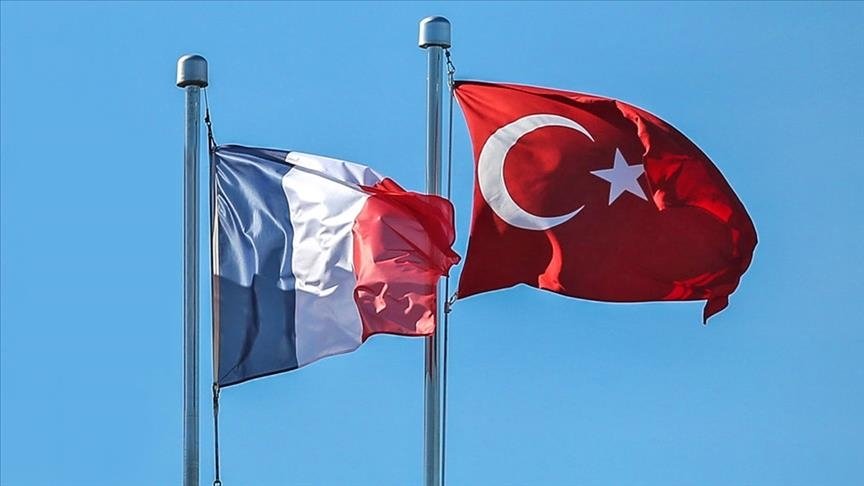 Ankara-Paris ilişkilerinin gelişmesi Fransa’nın ‘normalleşmesine’ bağlı