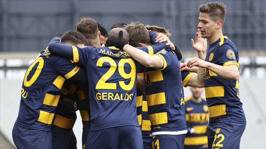 MKE Ankaragücü İstanbul’dan 3 puanla ayrıldı