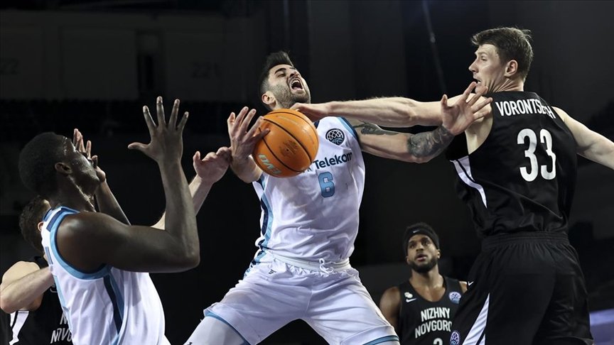 Türk Telekom Basketbol Takımı Avrupa’da evinde ilk yenilgisini aldı