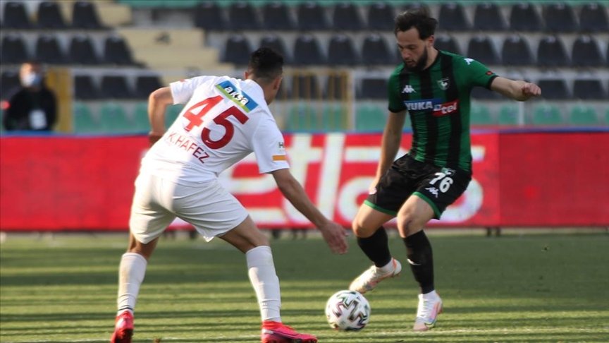PFDK’den Denizlisporlu futbolcu Özer Özdemir’e 2 maç ceza