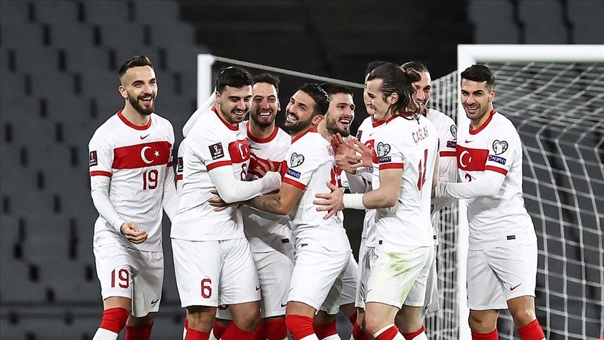 Türkiye-Letonya maçına stat kapasitesinin yüzde 15’i kadar seyirci alınacak