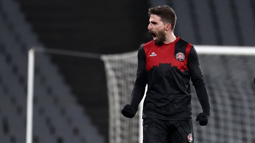 İtalyan futbolcu Fabio Borini: Fatih Karagümrük Avrupa’ya gitmek istiyor