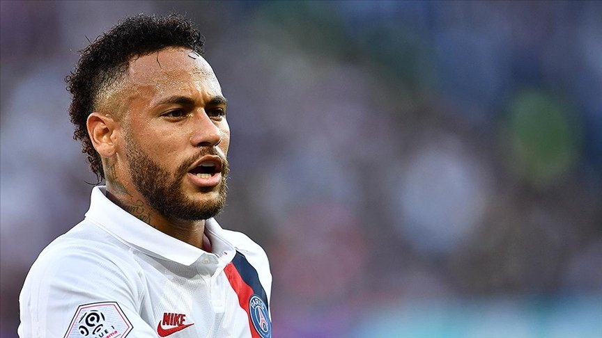 PSG’li Neymar Şampiyonlar Ligi’nde Barcelona’ya karşı forma giyemeyecek