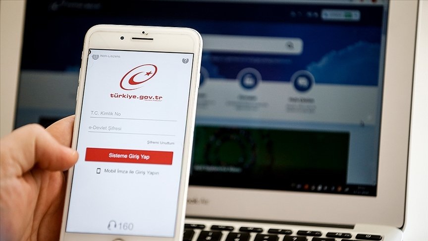 e-Devlet’te bir yılda iş dünyasına 300’den, vatandaşa yönelik 500’den fazla hizmet açıldı ya da güncellendi