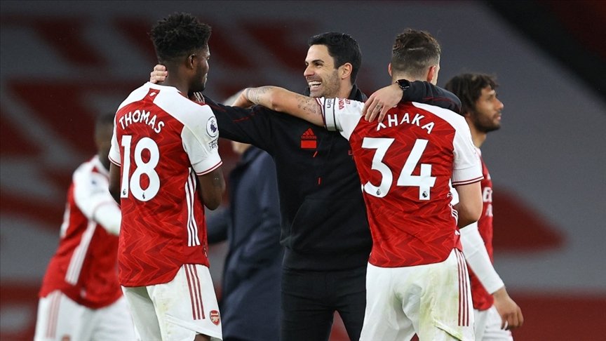 Londra derbisinde kazanan Arsenal