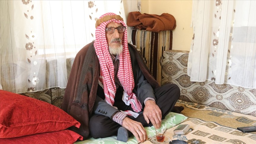 Şanlıurfa’da 87 torun sahibi 88 yaşındaki Halil Yıldık Kovid-19’u yenmenin mutluluğunu yaşıyor
