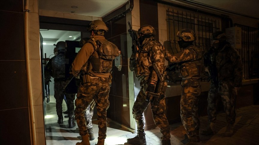 İstanbul’da terör örgütü PKK’ya yönelik operasyonda 7 şüpheli yakalandı