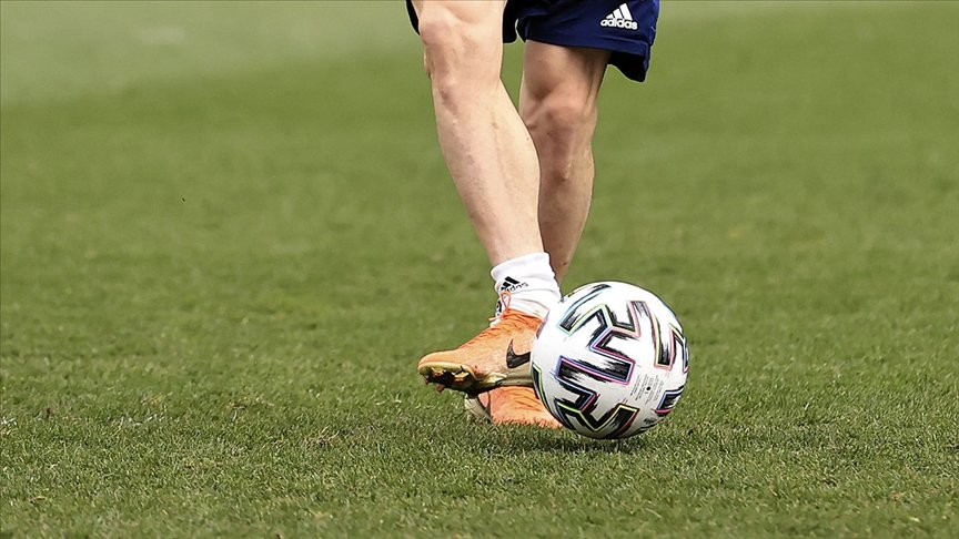 Fenerbahçe Futbol Takımı’nda bir oyuncunun Kovid-19 testi pozitif çıktı